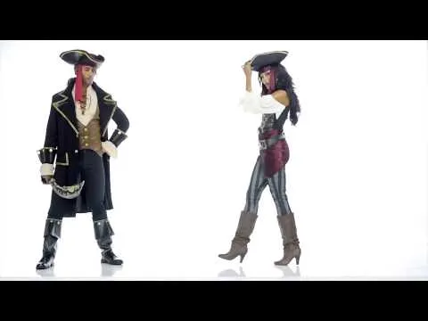 Brazen Buccaneer Womens Deluxe Pirate Costume