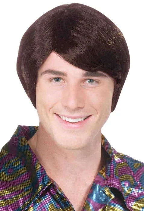 Short Brown 70s Guy Costume Wig